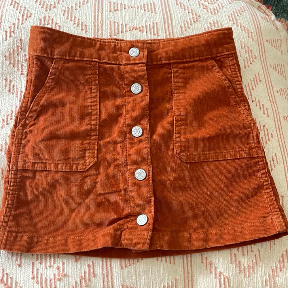 I am selling a orange old navy skirt